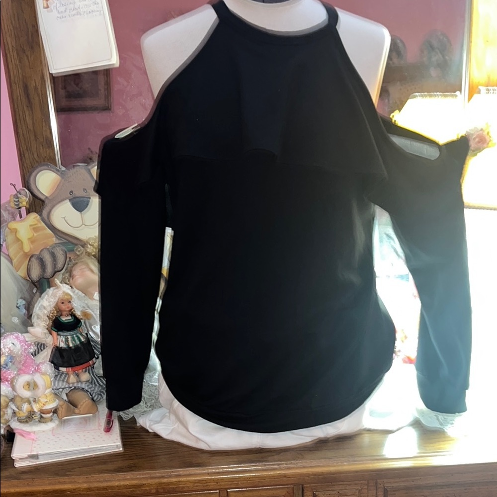 Black Cold Shoulder Top